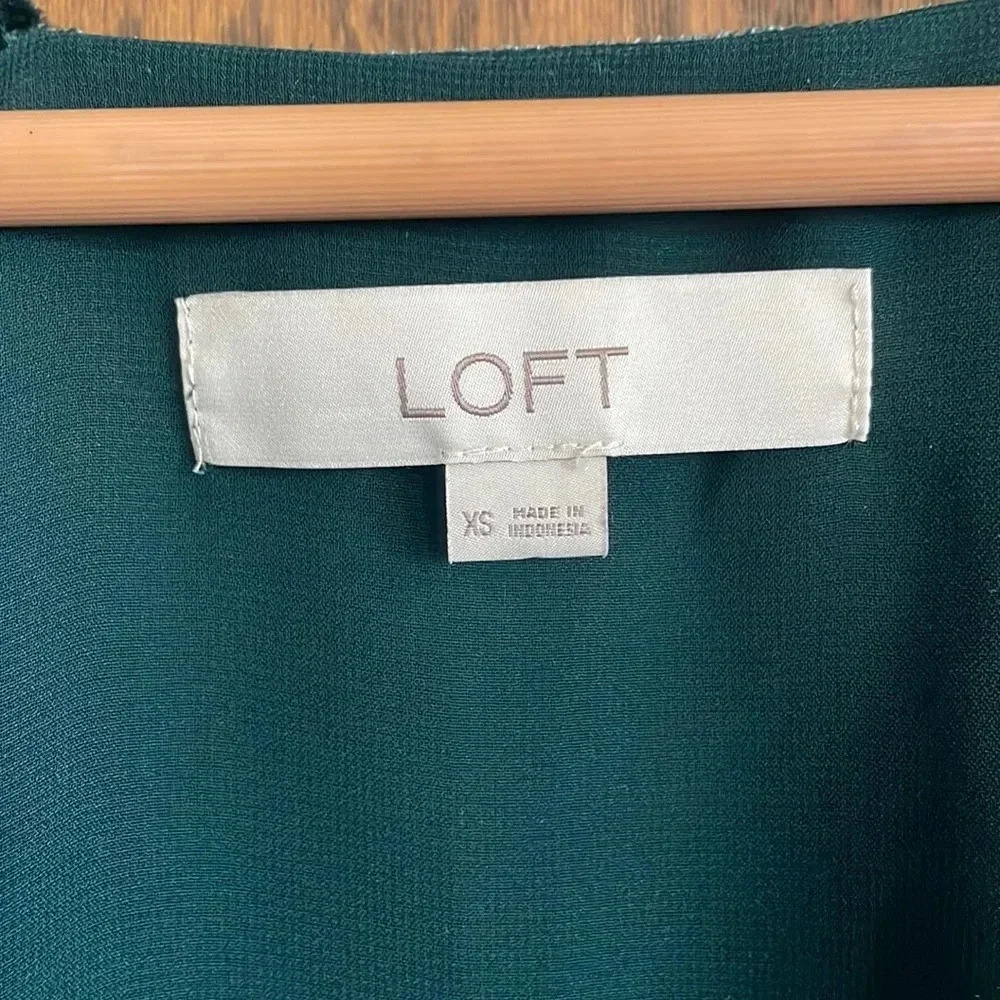Loft Emerlad Velvet Top XS - Picture 2 of 5
